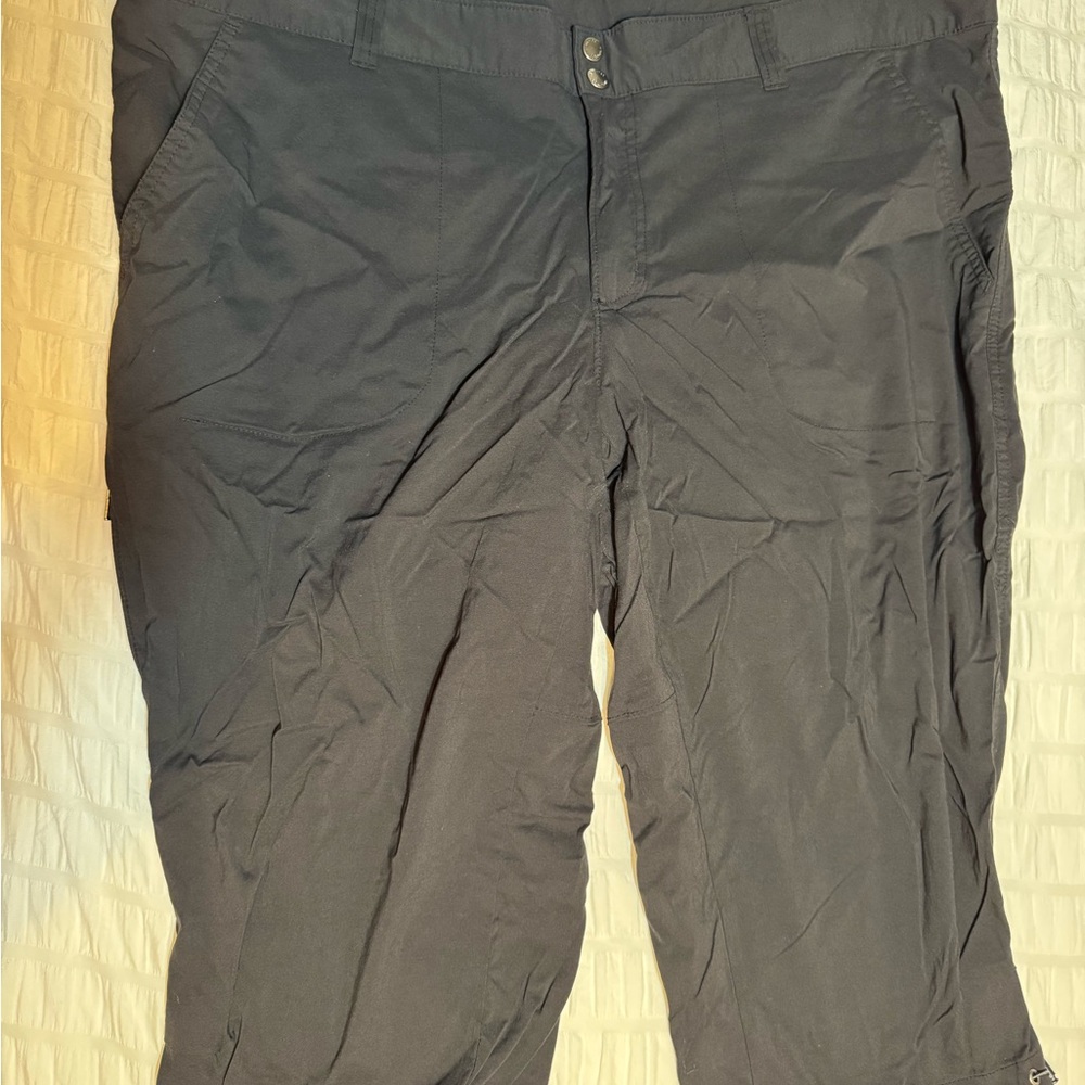 Columbia black capri pant